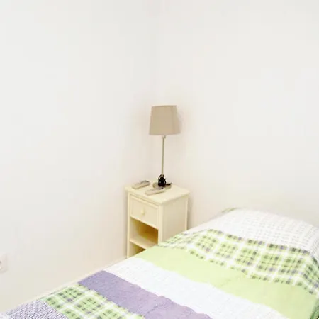 2 Min Walk To Beach - Private Solarium Bungalow * Playa de las Americas (Tenerife)