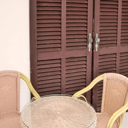 2 Min Walk To Beach - Private Solarium Bungalow * Playa de las Américas
